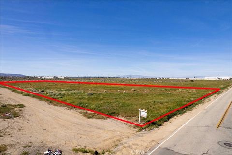 Photo of 0 Avenue P-8, Palmdale, CA 93552 (MLS # SW26055445)