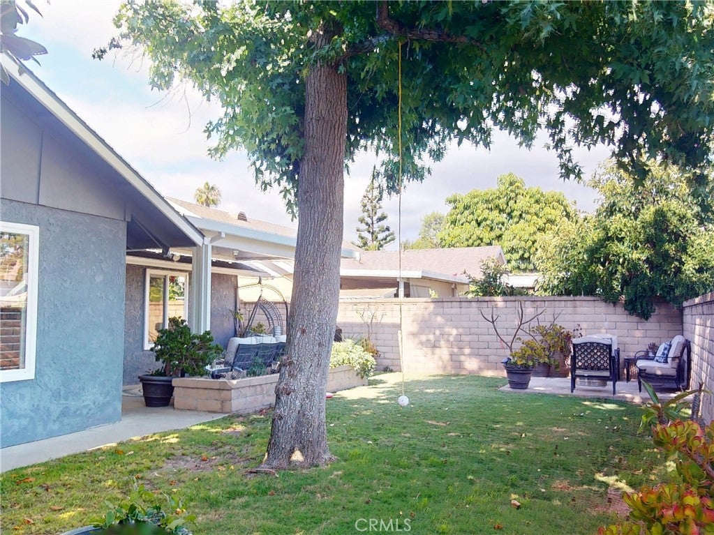 22332 Savona, Laguna Hills CA 92653 - Photo 20