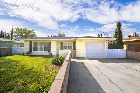 Photo of 2026 Shasta Street, Mojave, CA 93501 (MLS # SR26074387)