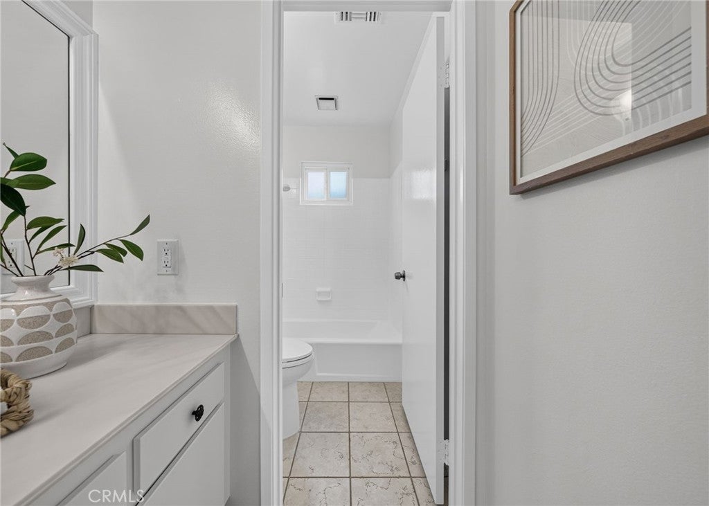 16 Angell Street, Irvine CA 92612 - Photo 39