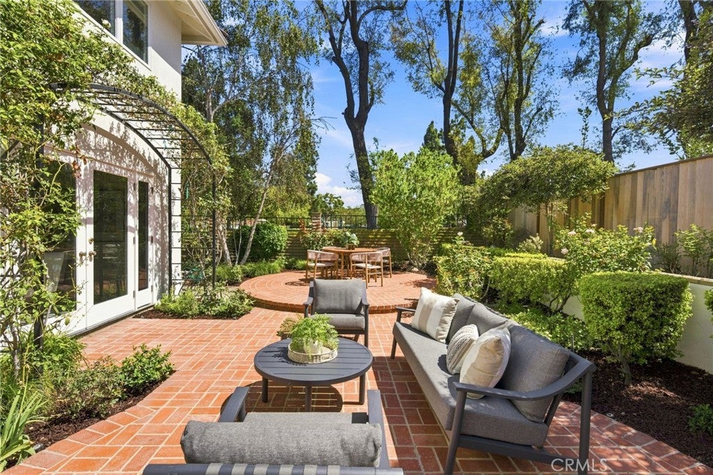 16 Angell Street, Irvine CA 92612 - Photo 46