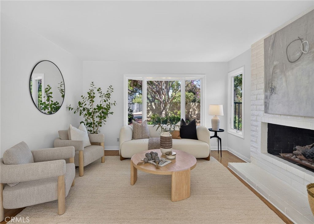 16 Angell Street, Irvine CA 92612 - Photo 7