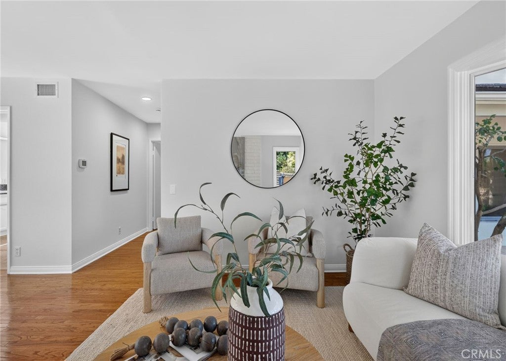 16 Angell Street, Irvine CA 92612 - Photo 9