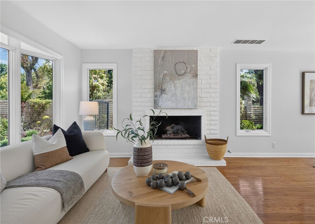 16 Angell Street, Irvine CA 92612 - Photo 6