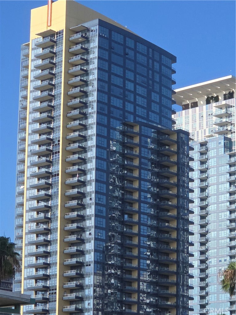 1325 Pacific