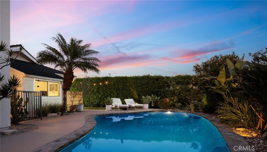 13392 Farmington Road