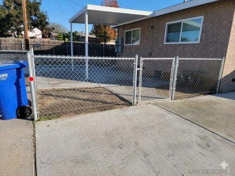 Photo of 7427 Daytona ST, Lemon Grove, CA 91945 (MLS # 260021872SD)