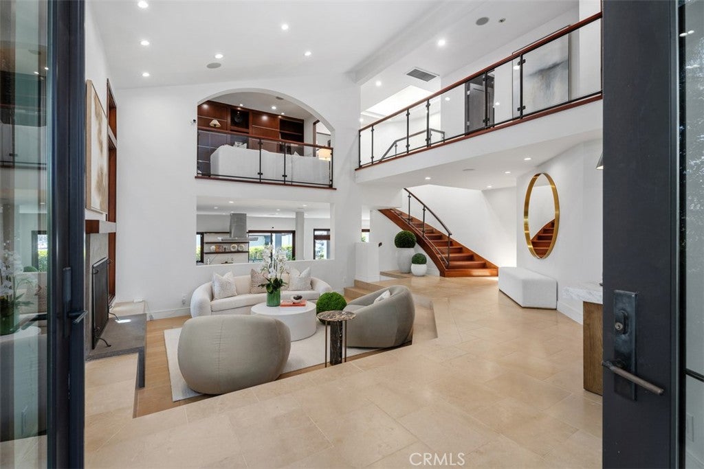 Photo of 2907 Cliff Drive, Newport Beach, CA 92663 (MLS # OC26190579)
