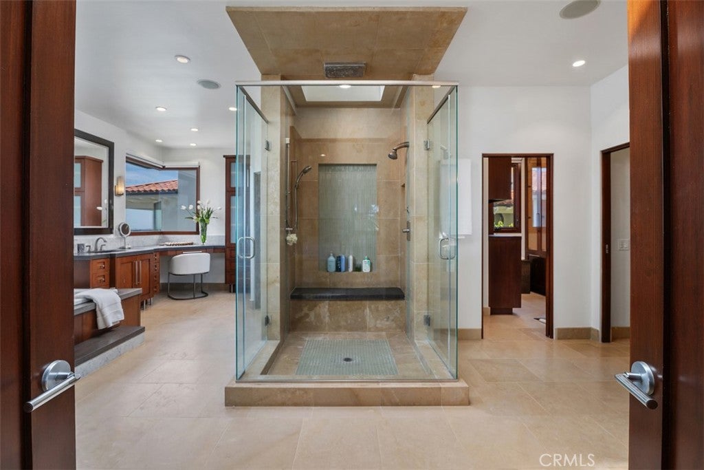 2907 Cliff Drive, Newport Beach CA 92663 - Photo 16