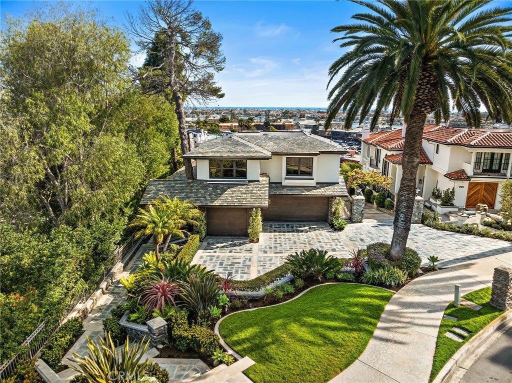 2907 Cliff Drive, Newport Beach CA 92663 - Photo 37