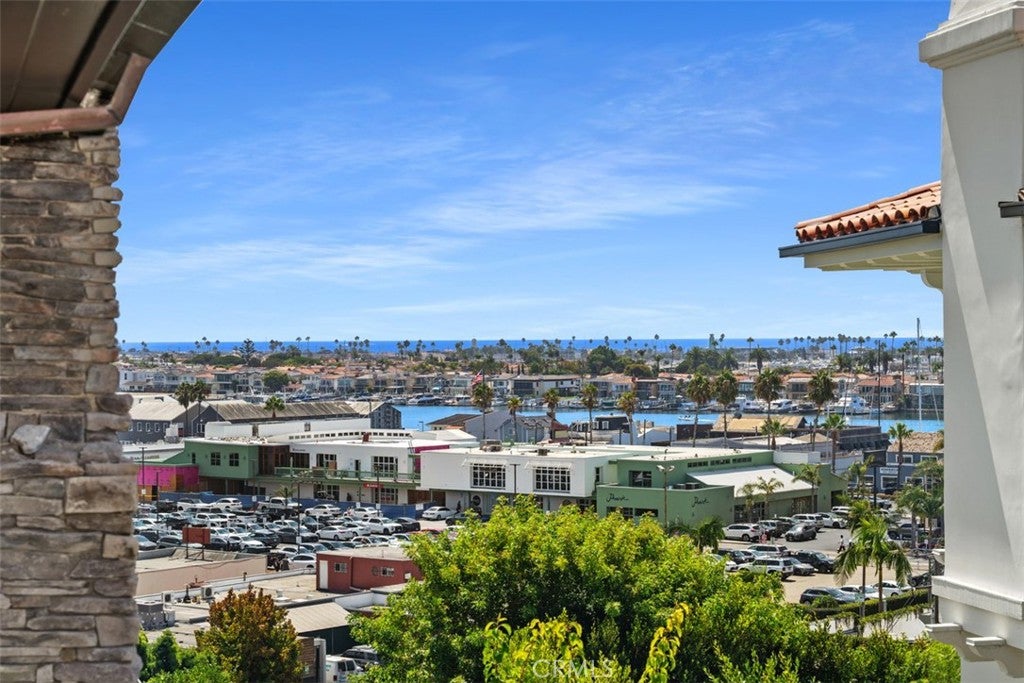 2907 Cliff Drive, Newport Beach CA 92663 - Photo 24