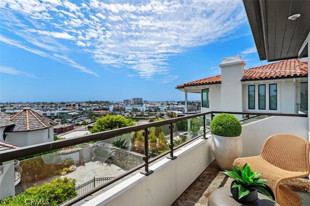 2907 Cliff Drive, Newport Beach CA 92663 - Photo 15
