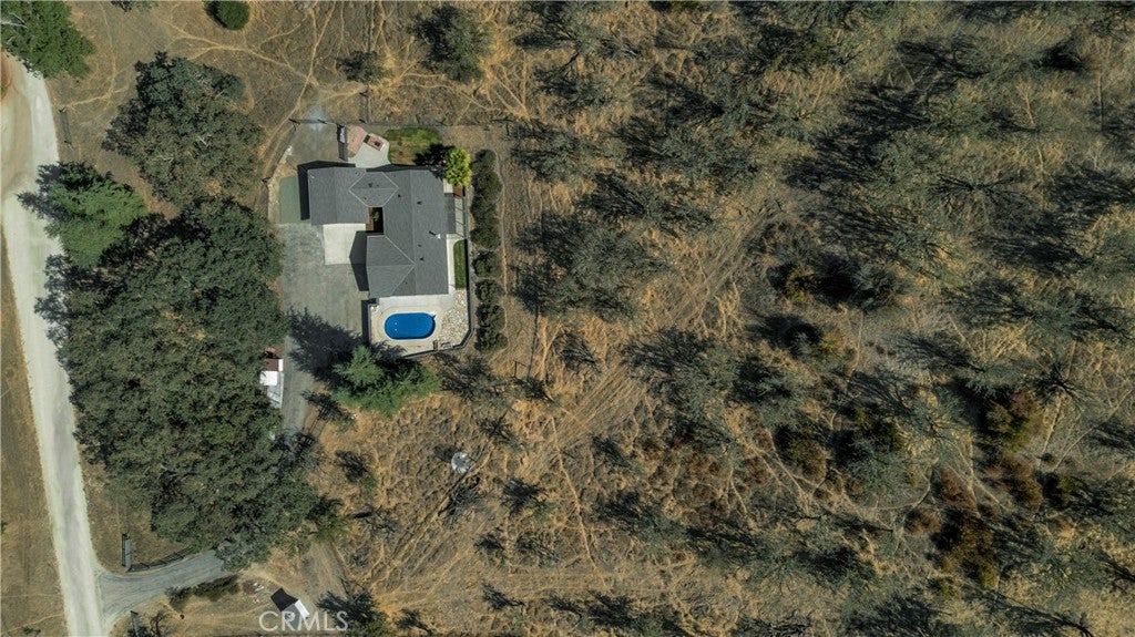 3925 Hillcrest