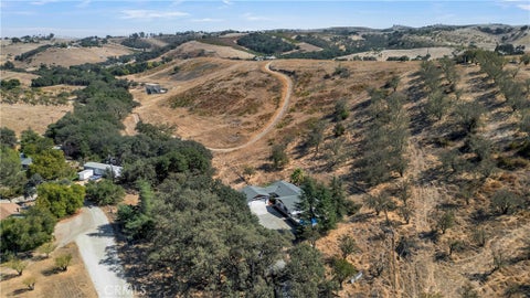 Tiny photo for 3925 Hillcrest DR, Templeton, CA 93465 (MLS # NS26205962)