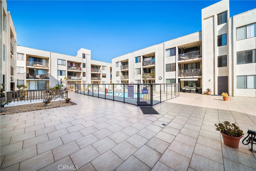 Alamitos Beach (AB) - Residential