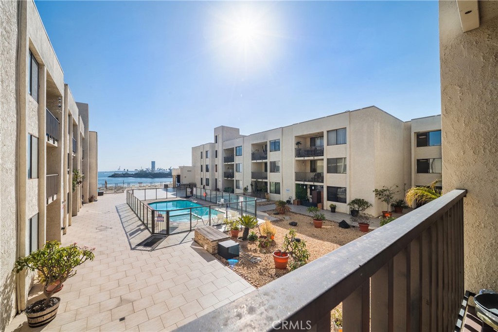 1140 E Ocean Boulevard 220