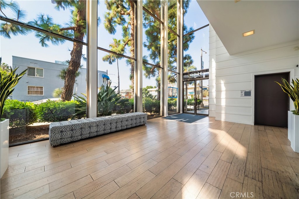 Alamitos Beach (AB) - Residential
