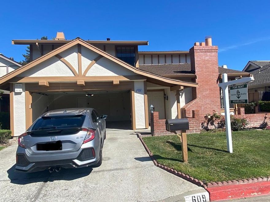 Stunning 4 bedroom 2.5 bathroom single family home in Foster City! The home is located in a quiet cul-de-sac and close to many popular shops and restaurants and Sea Cloud Park. The property has a large backyard, 2 car parking, remodeled kitchen, and two decorative fireplaces. Enjoy the amenities offered in this community including tennis courts, swimming pool/clubhouse and the playground. Easy access to the Belmont & Hillsdale Caltrain Stations and Highways 101 & 92.  Unit Features:  Remodeled kitchen with stainless appliances incl. dishwasher, and granite countertops  Large backyard  New Carpeting  2 Living rooms each with their own fireplace  2 Car attached garage  Primary suite with vaulted ceilings and separate bath & shower  3 additional spacious bedrooms  Access to community center with swimming pool, tennis courts, playground & clubhouse  Rent: $6495.00 Deposit: $6495.00  1 year lease required. Tenant pays all utilities. Sorry, no pets and no smoking.