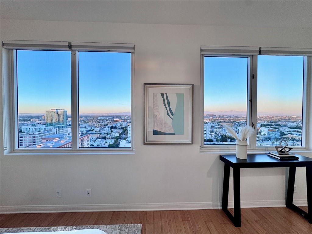 Alamitos Beach (AB) - Residential Lease