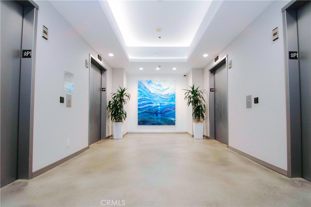 Alamitos Beach (AB) - Residential Lease