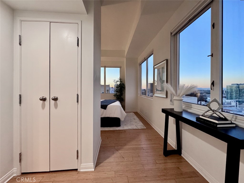 Alamitos Beach (AB) - Residential Lease