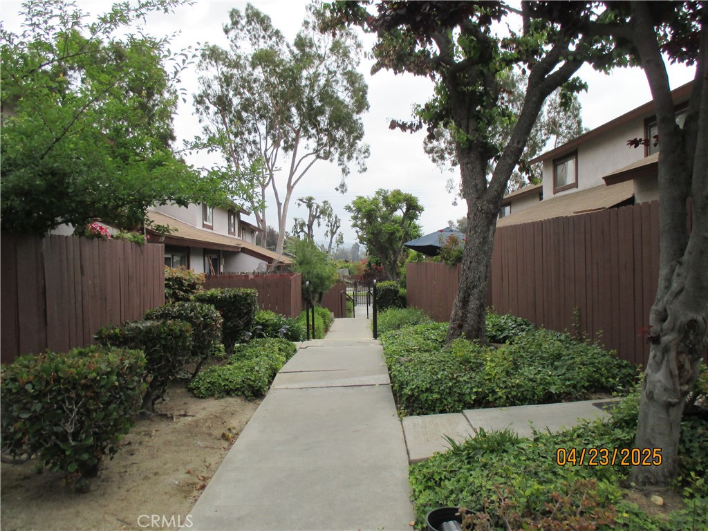 1728 Bradbury Drive