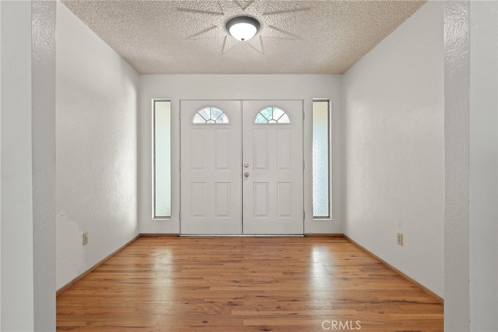 14480 Warren