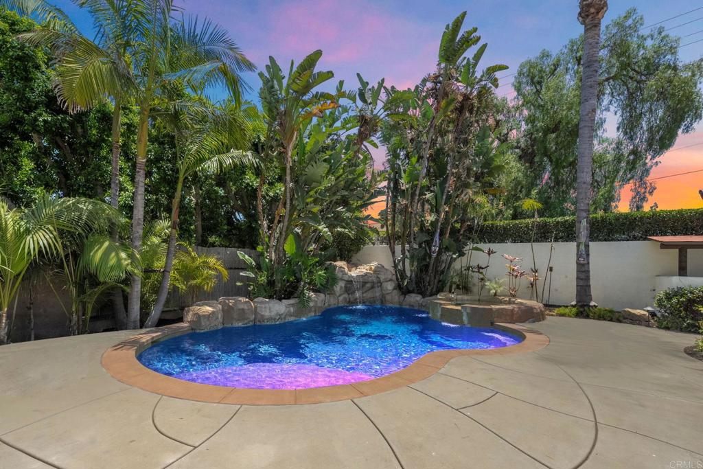 6082 Highland Avenue