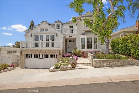 2711 Elm Avenue Manhattan Beach CA 90266