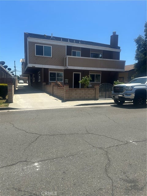 Photo of 7782 Newman Avenue, Huntington Beach, CA 92647 (MLS # WS26096902)
