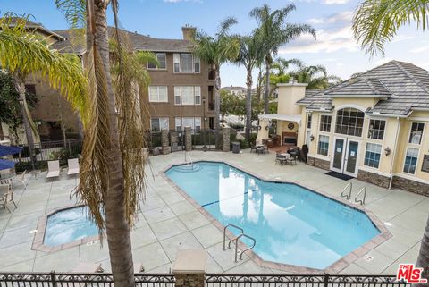 Tiny photo for 1708 Tanager Street #1-202, Ventura, CA 93003 (MLS # 26644649)