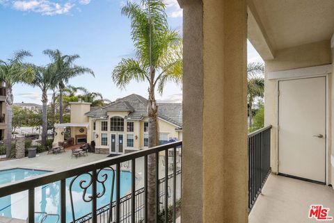 Tiny photo for 1708 Tanager Street #1-202, Ventura, CA 93003 (MLS # 26644649)