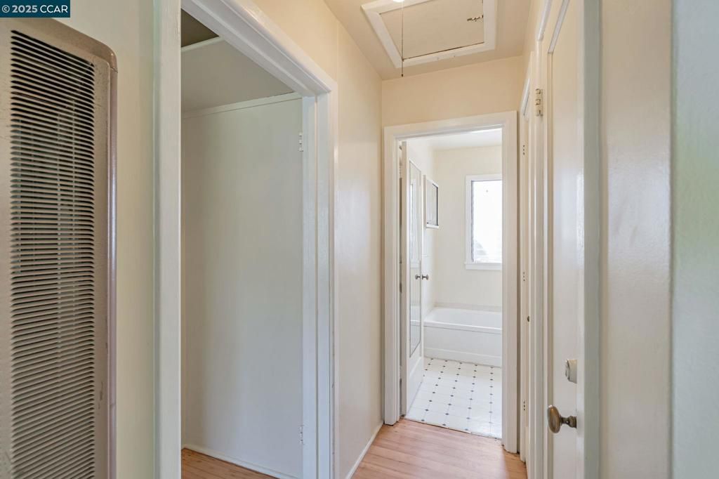 listing image 130721377015142273542