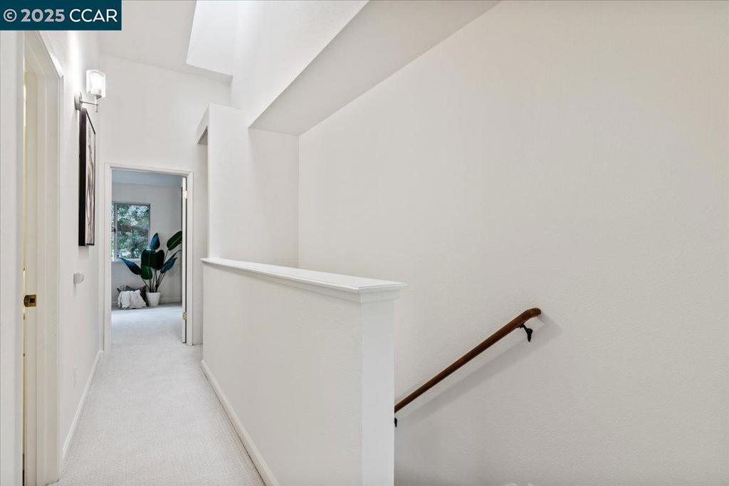 CARRIAGE SQUARE - Residential