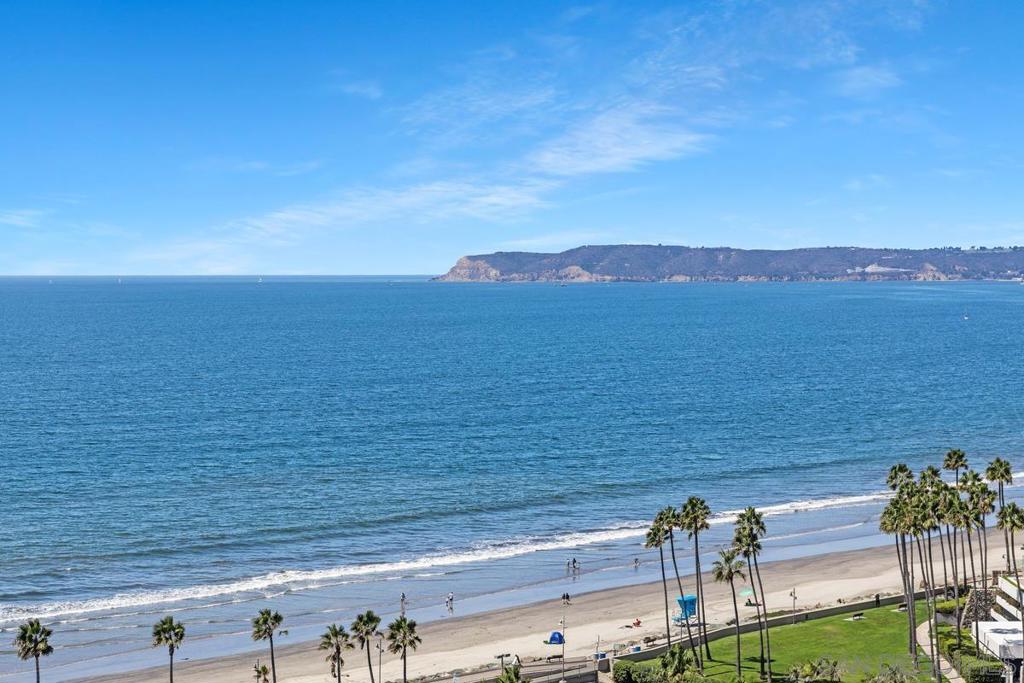 Panoramic ocean views from this high floor spacious one bedroom unit with two full baths located in El Mirador Tower. This unit is the perfect canvas to design the perfect beach house. The second full bath is currently under a cosmetic renovation for tile work.