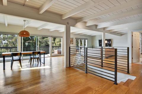 Photo of 2323 Mastlands Drive, Oakland, CA 94611 (MLS # ML82046953)