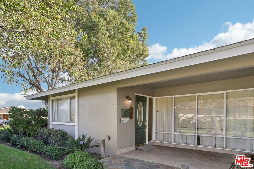 Photo of 160 W Fiesta Grn, Port Hueneme, CA 93041 (MLS # 25616619)