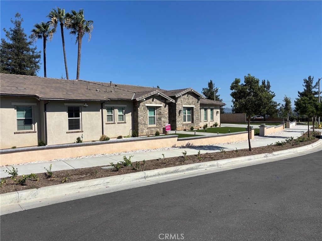 412 Conway Court