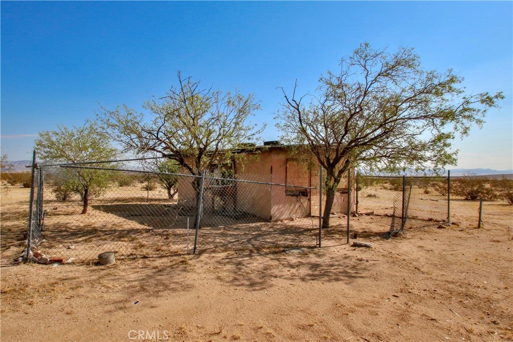 62107 Moon Drive