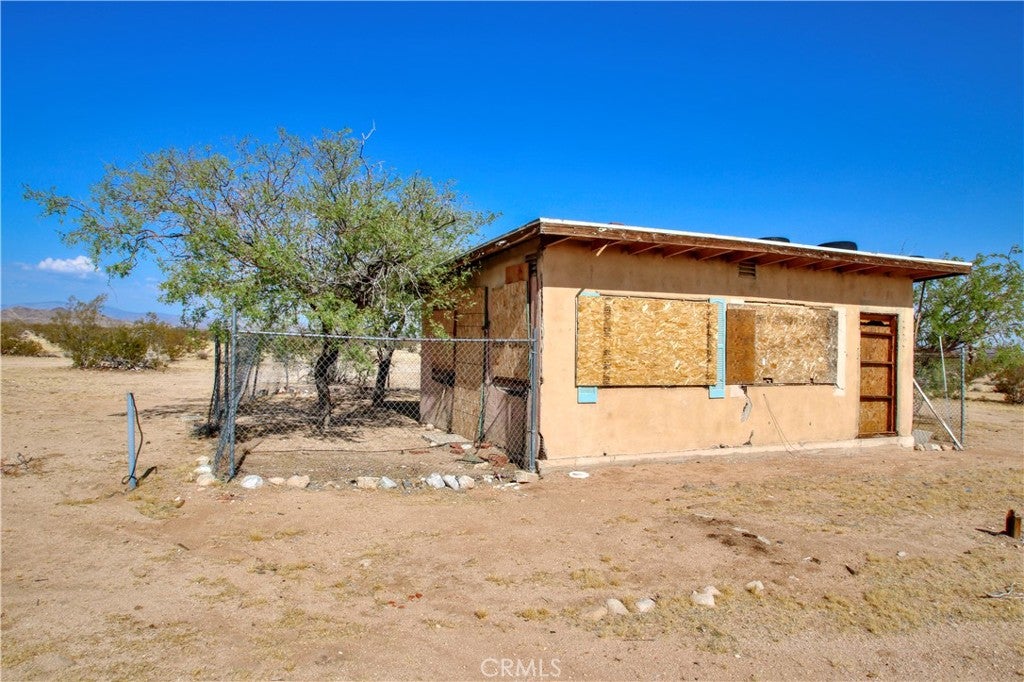 62107 Moon Drive