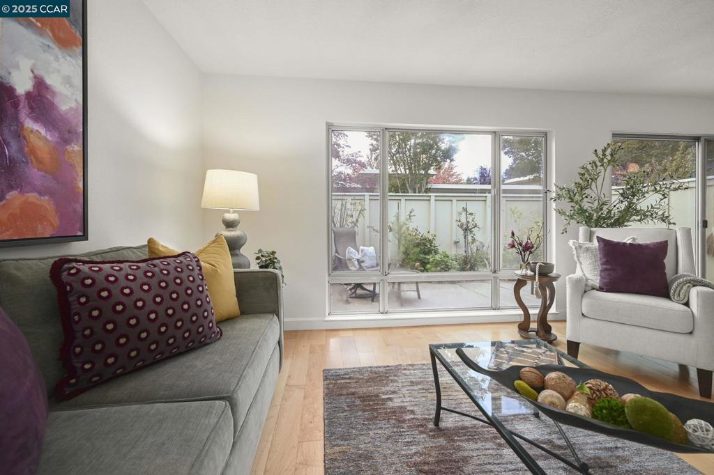 ROSSMOOR - Residential