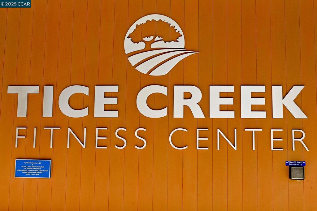 ROSSMOOR - Residential