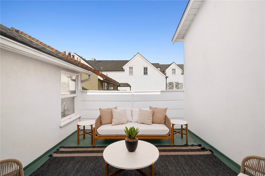 2029 Miramar Drive, Newport Beach CA 92661 - Photo 21