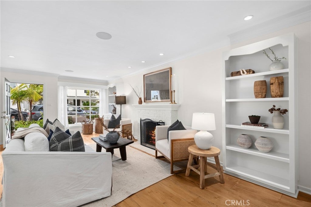 2029 Miramar Drive, Newport Beach CA 92661 - Photo 6