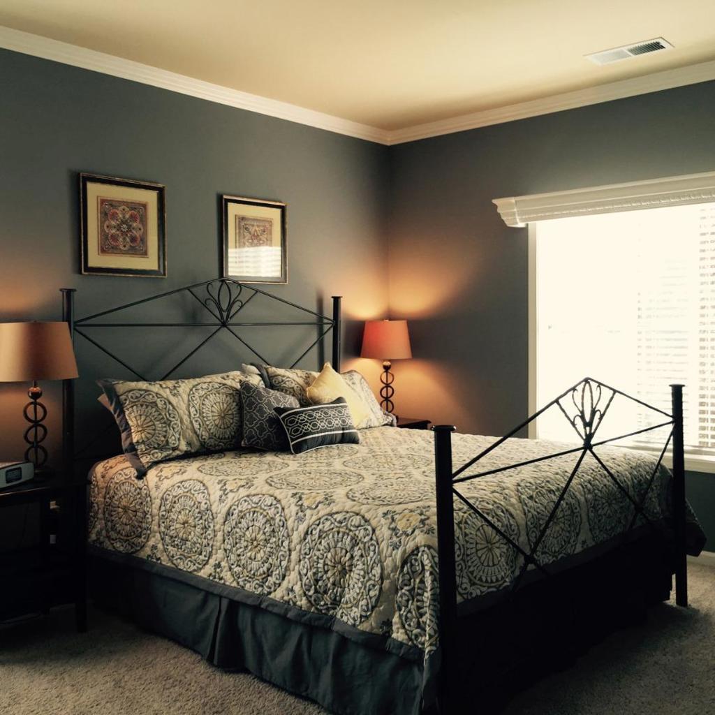 I am renting a Large Master Suite with private bath in a 3 bedroom, 3 bath condo which is walking distance to downtown Sunnyvale. There are 2 other existing tenants (each has their own bedroom with private bath). Tenants share the living room, dining room and kitchen facilities. Utilities, WiFi and HOA dues are included in the monthly rent of $1850.00. Condo is located just 3 blocks from downtown Sunnyvale with Whole Foods, Move Theater, Cal Train Station, restaurants, shops and seasonal Farmers Market on Saturdays. Owner pays for bi-weekly professional cleaning service. Available May 6, 2023. 1 year lease preferred. No pets. One person only.