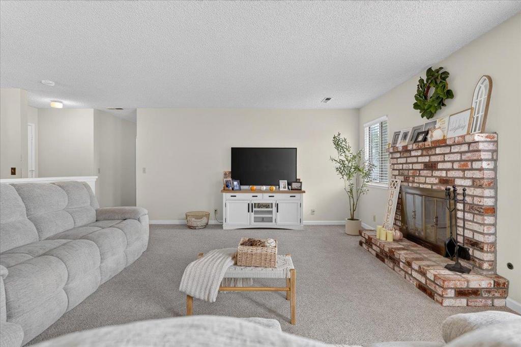 13 Victor Circle