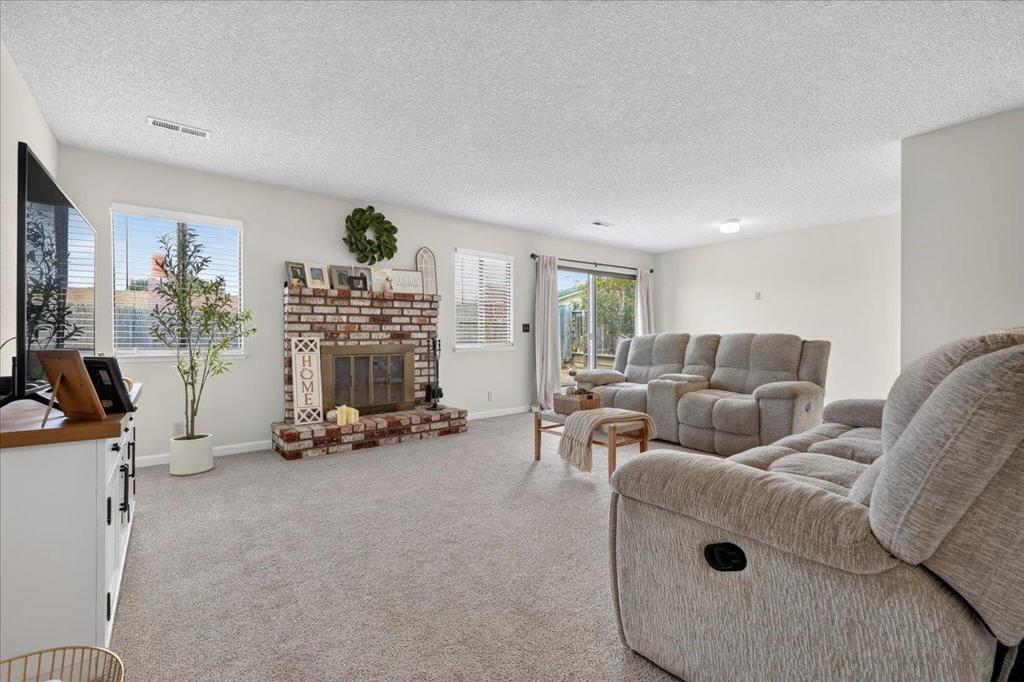 13 Victor Circle