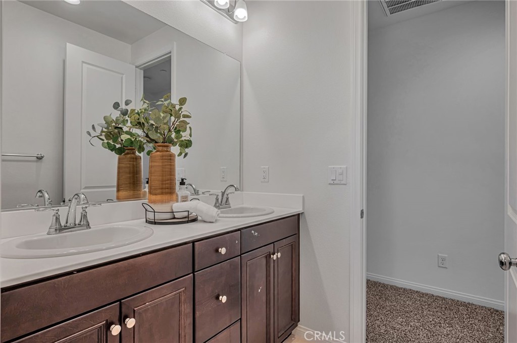 Casner (1755) - Residential