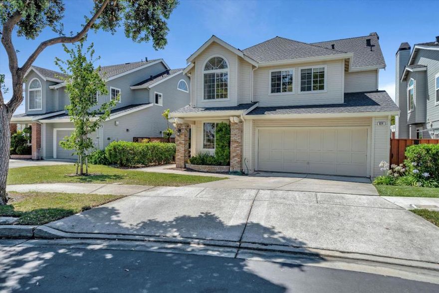 Redwood Shores Beauty! Tucked on a quiet street w/ water views, this single-family home sparkles. 3 bedrooms & 2 baths up; Main level room ideal for home office/4th bedroom w/ adjacent full bath. Formal living room w/ fireplace & vaulted ceiling; large formal dining room w/ access to rear patios; large kitchen quality appliances including GE microwave, oven,& dishwasher, plus Kitchen Aid electric cooktop; Breakfast bar & breakfast nook; kitchen opens to generous family room w/fireplace & access to patio; laundry room; Upstairs: huge private primary suite w/vaulted ceiling,walk-in closet & 2-sidedfireplace; sunken bath & separate shower; 2 more bedrooms w/ spacious hall bath. Attached two-car garage; Pristine carpet and freshly painted 2019; near Oracle and shopping; close access to Hwy. 101. Owner willing to consider a small dog (35 lbs) w/ additional pet deposit. Bridgeport offers a community playground & quick access to the Bay Trails. Near top rated schools.