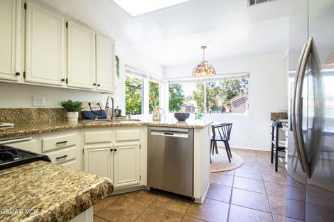 Tiny photo for 6058 Paseo Encantada, Camarillo, CA 93012 (MLS # 226003049)